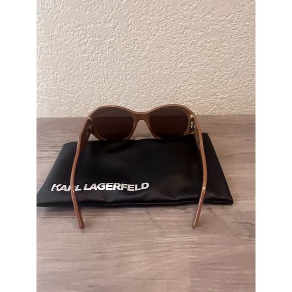 Karl Lagerfeld Mocha Sunglasses – KL Logo – Black Lenses – NWT w/ Pouch - Picture 3 of 3